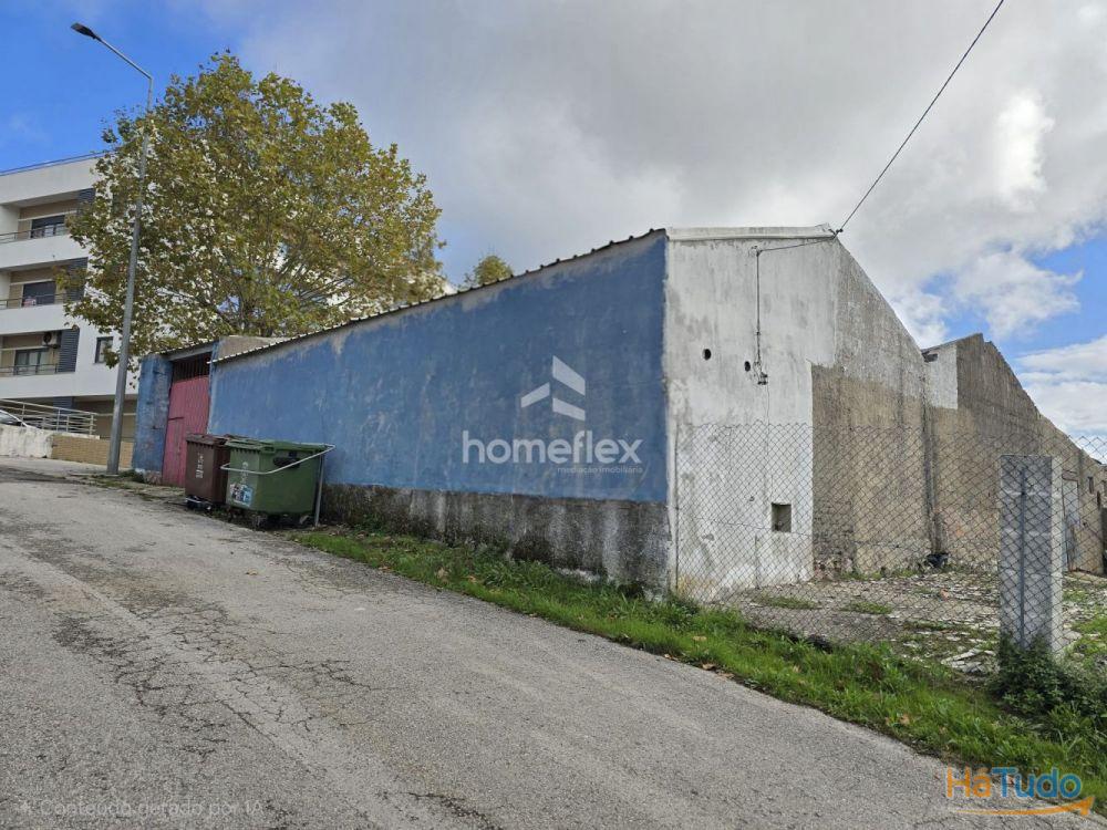 Lote para construção de um prédio em Tavarede! Lote para construção de um prédio em Tavarede!
