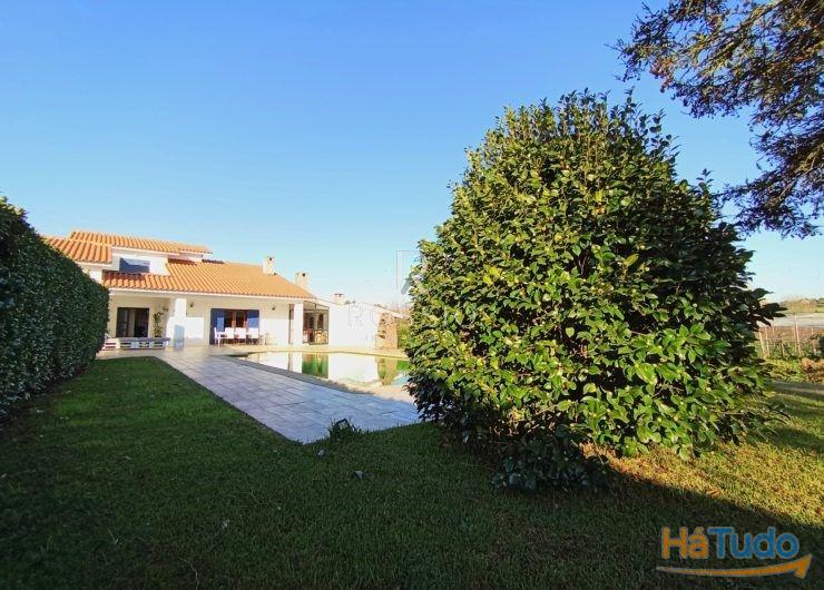 Fantástica moradia T4 em Panoias, piscina e terreno com 3085 m2 Fantástica moradia T4 em Panoias, piscina e terreno com 3085 m2