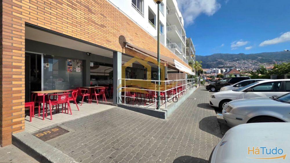 Trespasse de snack bar nos Barreiros, Funchal Trespasse de snack bar nos Barreiros, Funchal