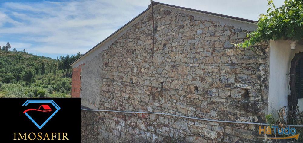 Casa para restaurar no Carvoeiro, Mação Casa para restaurar no Carvoeiro, Mação