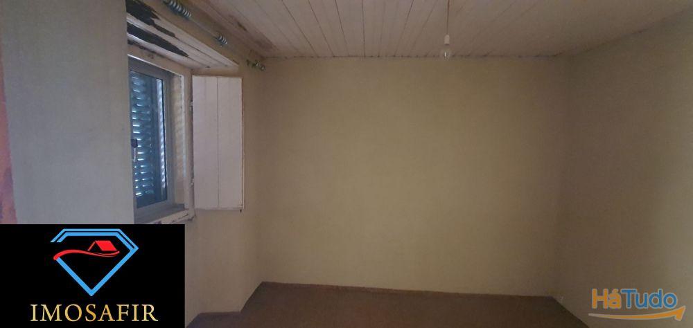 Casa para restaurar no Carvoeiro, Mação Casa para restaurar no Carvoeiro, Mação