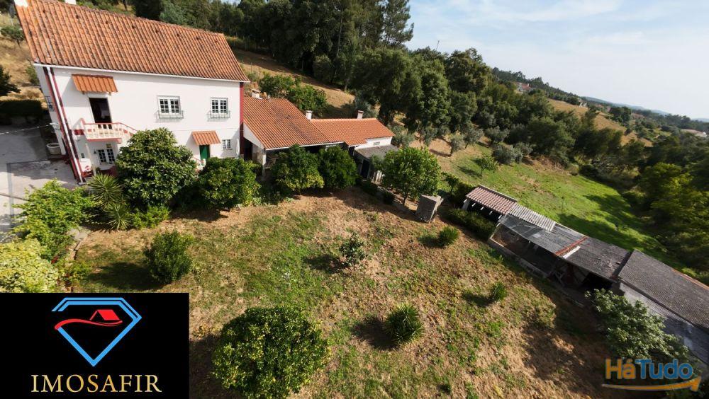 Moradia T4 nas Olalhas, a 2 kms da Albufeira do Castelo do Bode Moradia T4 nas Olalhas, a 2 kms da Albufeira do Castelo do Bode