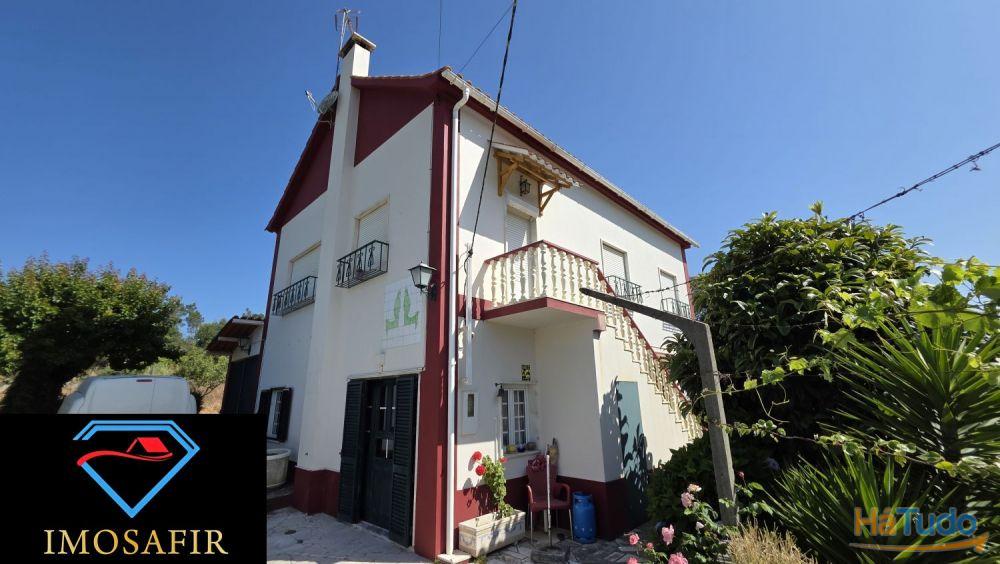 Moradia T4 nas Olalhas, a 2 kms da Albufeira do Castelo do Bode Moradia T4 nas Olalhas, a 2 kms da Albufeira do Castelo do Bode