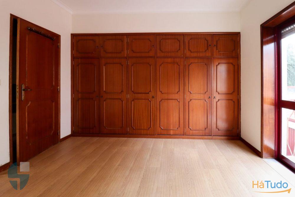 Apartamento T2 em Fânzeres a 950 metros do Metro. Apartamento T2 em Fânzeres a 950 metros do Metro.