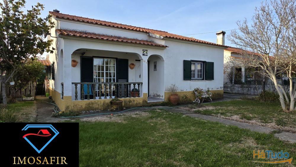 Excelente Moradia Térrea T3 em S. Pedro, Tomar Excelente Moradia Térrea T3 em S. Pedro, Tomar