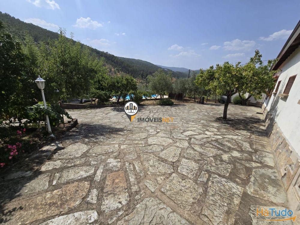 Moradia para Venda com PISCINA, São Vicente da Beira, Castelo Branco Moradia para Venda com PISCINA, São Vicente da Beira, Castelo Branco