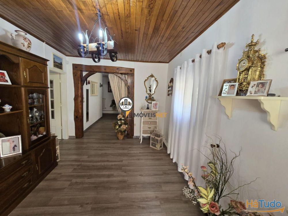 Moradia para Venda com PISCINA, São Vicente da Beira, Castelo Branco Moradia para Venda com PISCINA, São Vicente da Beira, Castelo Branco