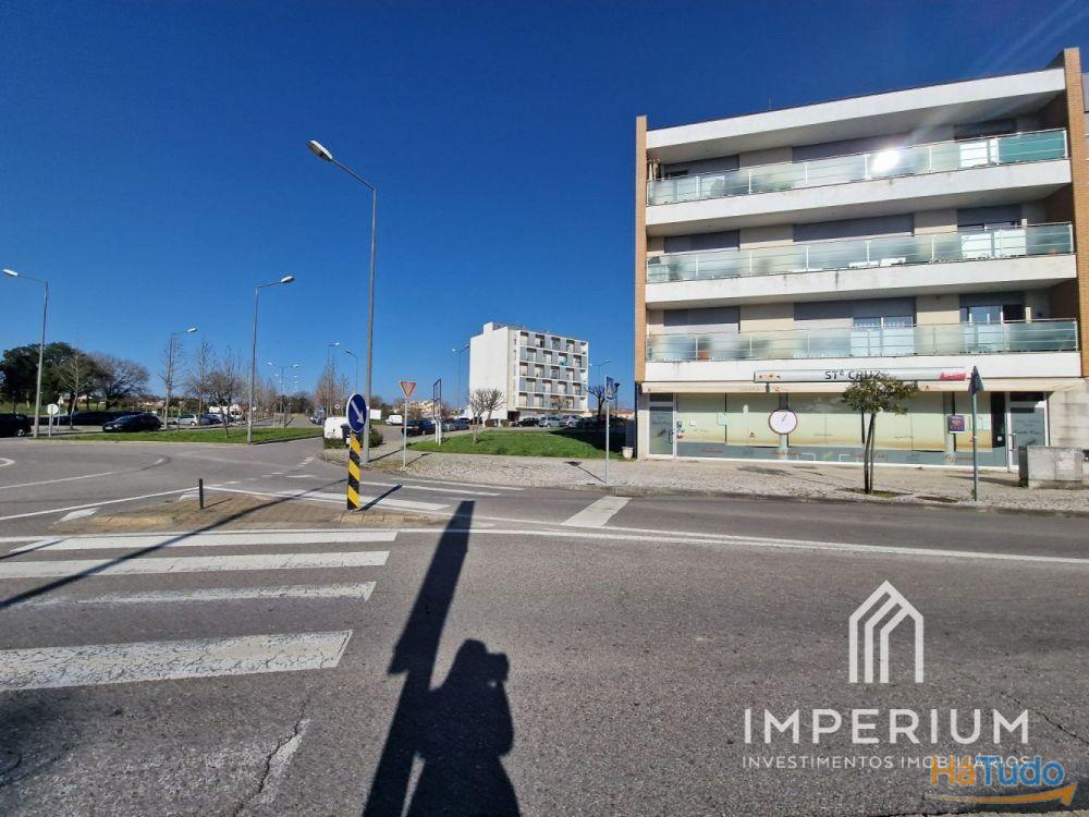 Padaria Pastelaria Santa Cruz 2005, unipess., Lda. Padaria Pastelaria Santa Cruz 2005, unipess., Lda.