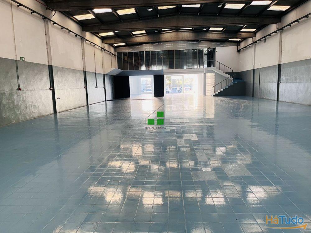 ARMAZÉM JUNTO À EXPONOR ARMAZÉM JUNTO À EXPONOR