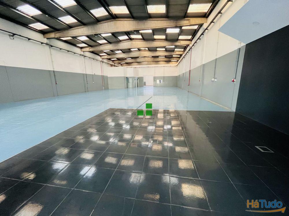 ARMAZÉM JUNTO À EXPONOR ARMAZÉM JUNTO À EXPONOR