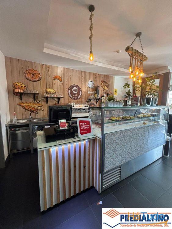 Trespasse de café com esplanada próximo ao Centro da Maia. Trespasse de café com esplanada próximo ao Centro da Maia.