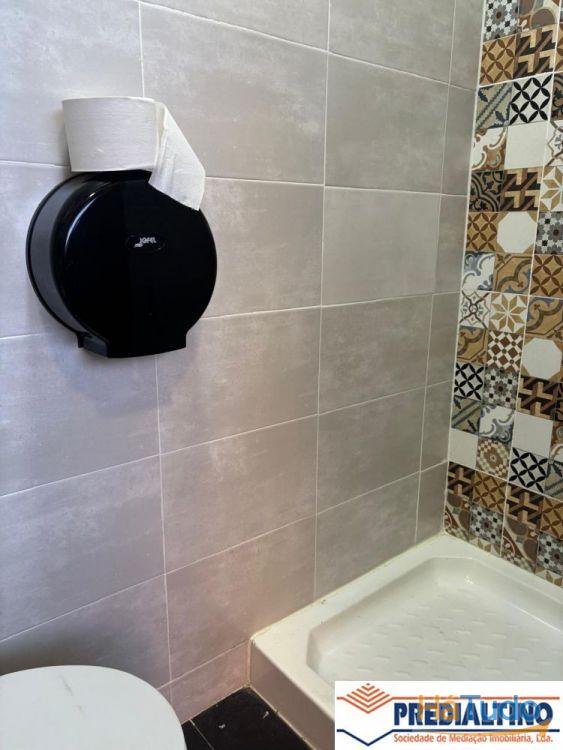 Trespasse de café com esplanada próximo ao Centro da Maia. Trespasse de café com esplanada próximo ao Centro da Maia.