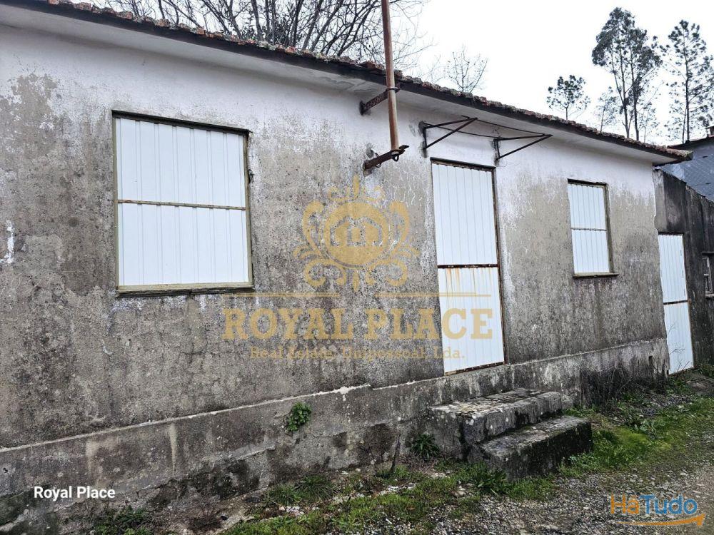 Moradia para restauro em Pigeiros Moradia para restauro em Pigeiros