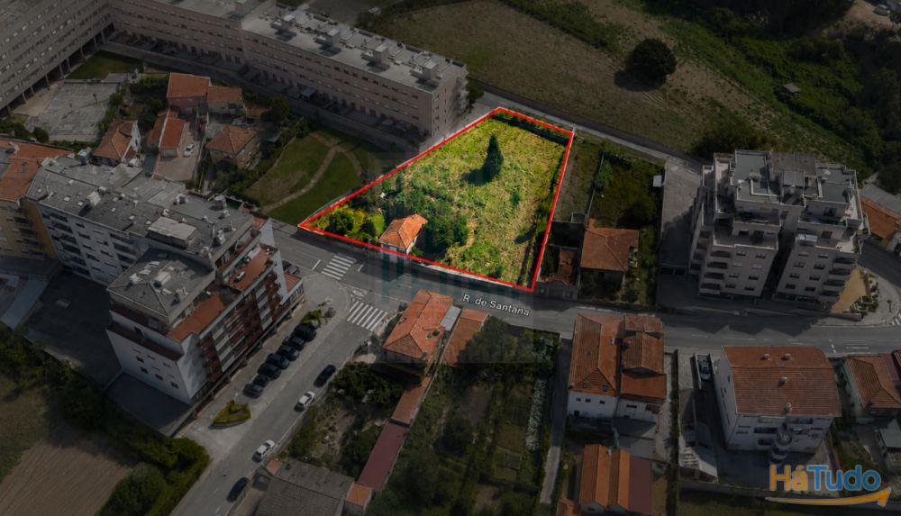 Terreno para Construção em Altura | 2.800 m² de Construção junto ao Hospital de S. João Terreno para Construção em Altura | 2.800 m² de Construção junto ao Hospital de S. João