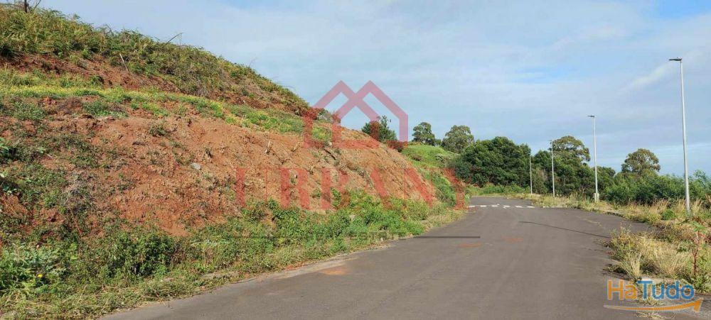 LOTE DE TERRENO PARA MORADIA - L.T. 46 LOTE DE TERRENO PARA MORADIA - L.T. 46