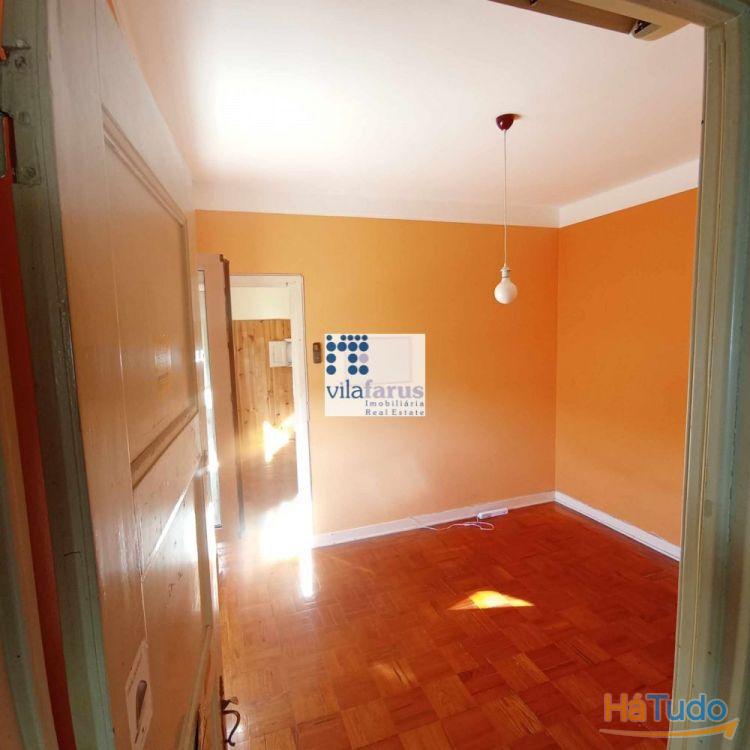 Fabulosa casa tradicional com amplo quintal no centro de Faro Fabulosa casa tradicional com amplo quintal no centro de Faro