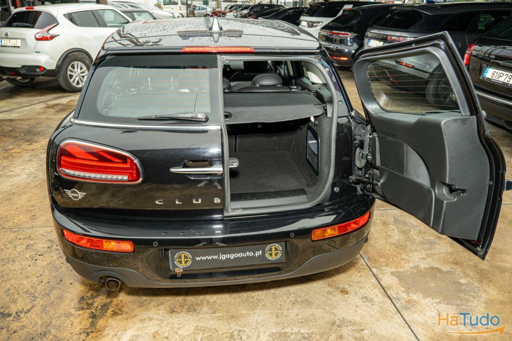MINI Clubman . MINI Clubman .