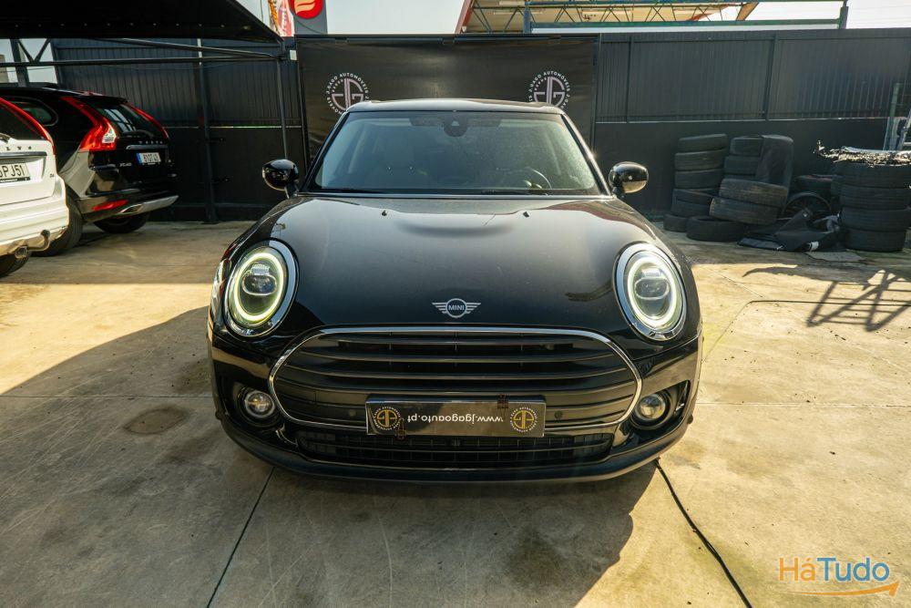 MINI Clubman . MINI Clubman .