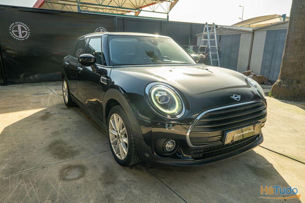 MINI Clubman . MINI Clubman .