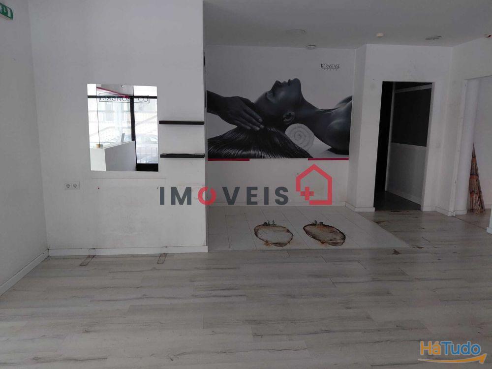 Loja centro da cidade com garagem! Loja centro da cidade com garagem!