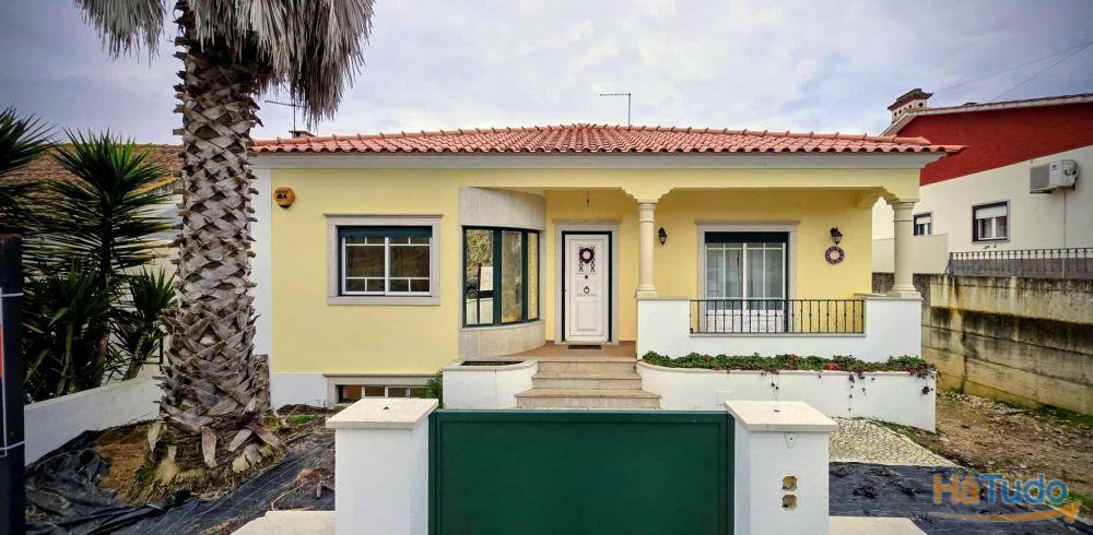 Moradia Independente T5 - M3173/26 Moradia Independente T5 - M3173/26