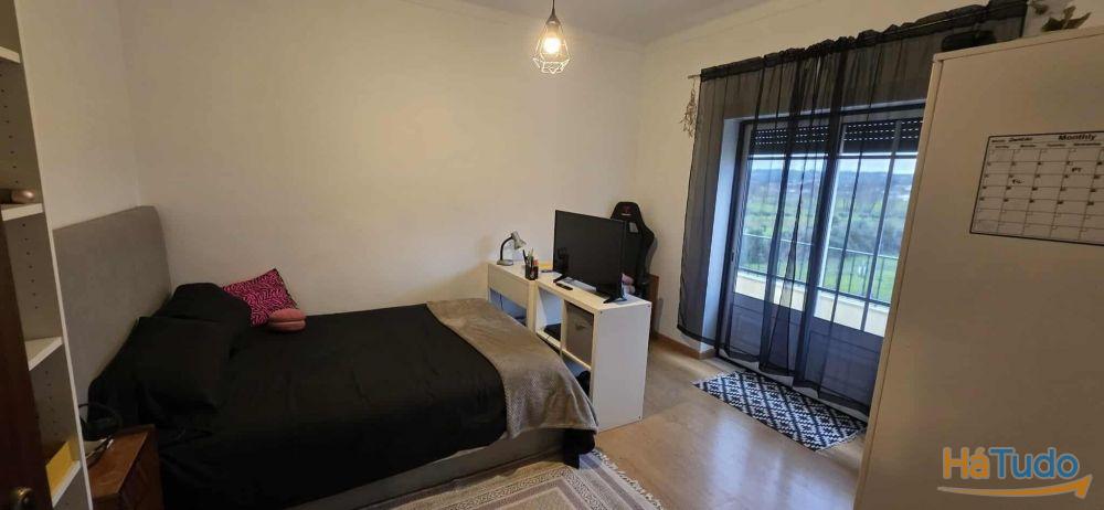 Moradia Independente T5 - M3173/26 Moradia Independente T5 - M3173/26