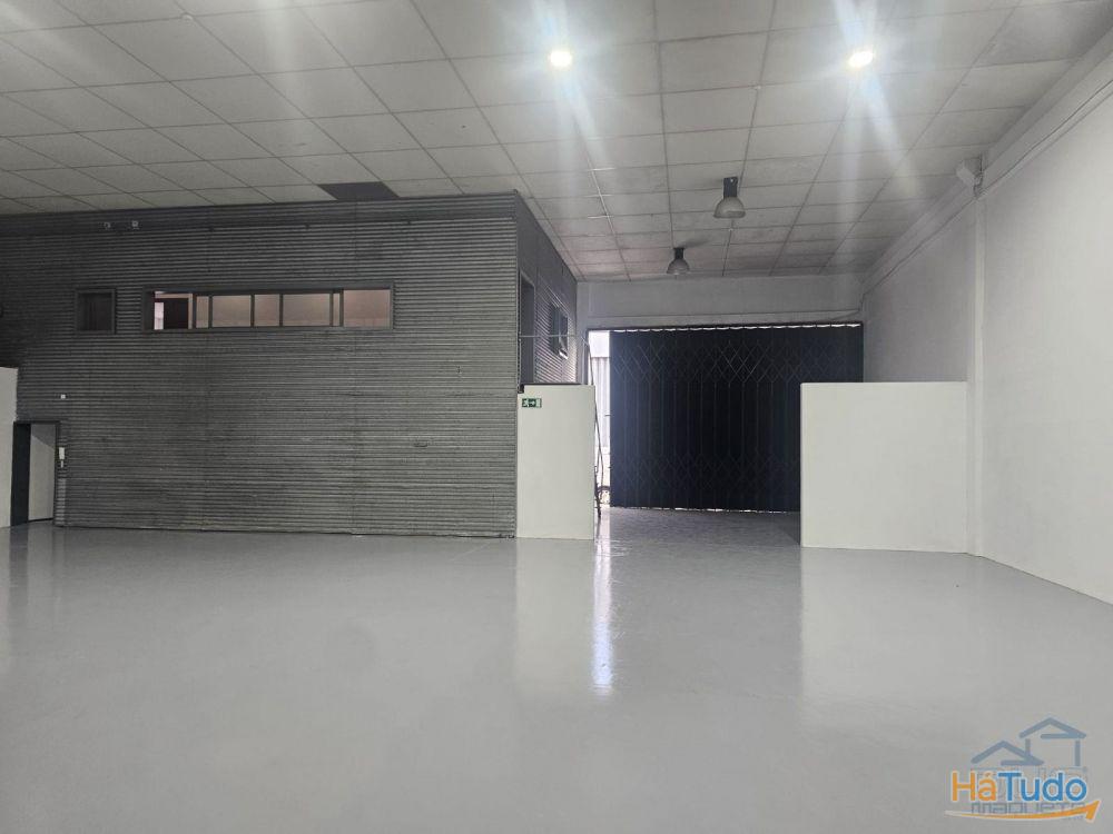 Armazém - Perafita Armazém - Perafita