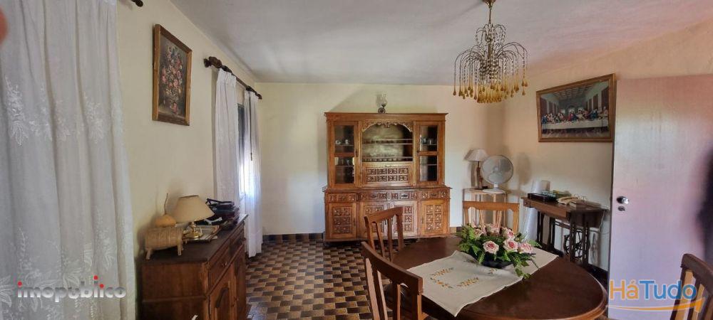 Moradia bifamiliar, para venda, Arcos de Valdevez - Guilhadeses e Santar Moradia bifamiliar, para venda, Arcos de Valdevez - Guilhadeses e Santar