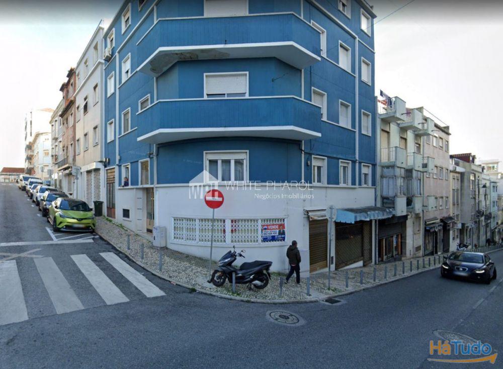 Loja, recuperada, para venda, Lisboa - Penha de França Loja, recuperada, para venda, Lisboa - Penha de França