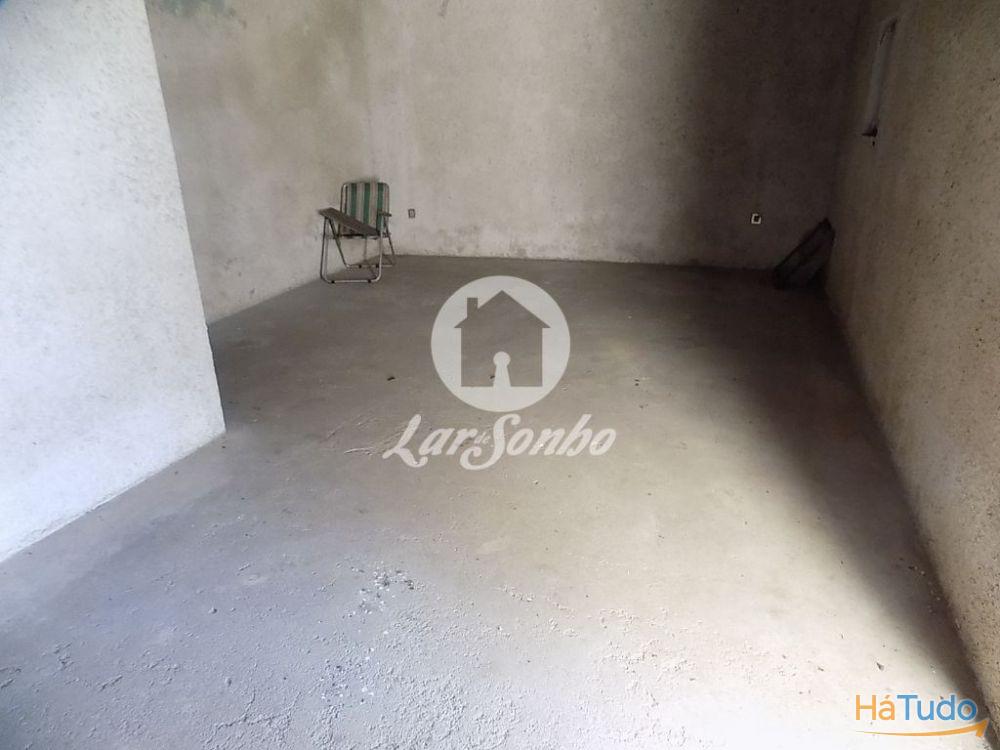 M4 individual p/restauro + GF(2carros), área total terreno 3.398m2 - Trofa M4 individual p/restauro + GF(2carros), área total terreno 3.398m2 - Trofa