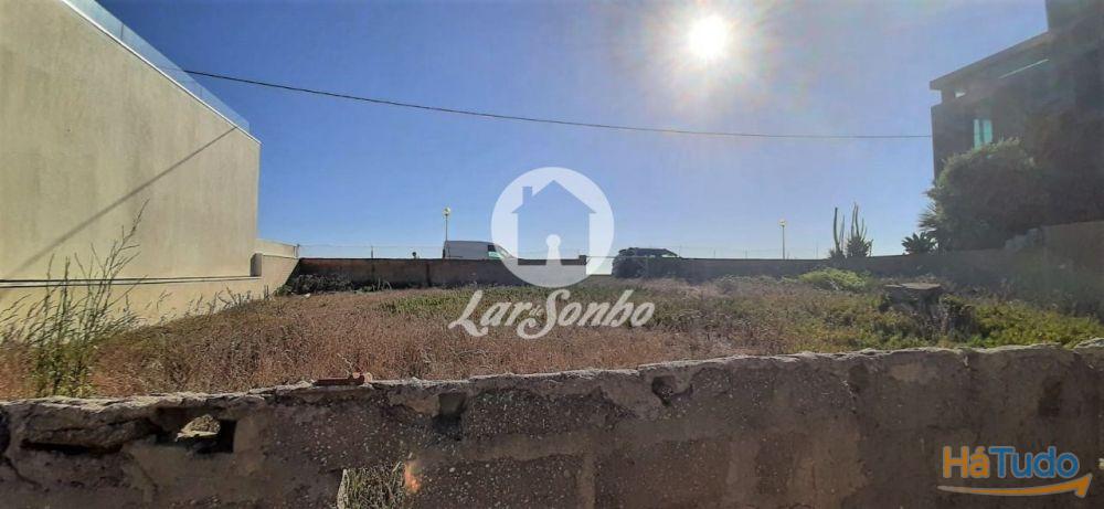 Construa a sua casa de sonho na 1ª linha de mar Construa a sua casa de sonho na 1ª linha de mar