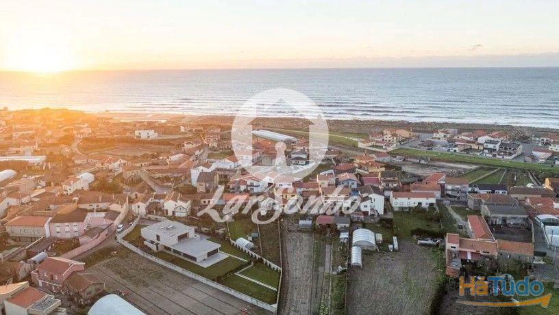 Moradia T3 para restauro a 600m da praia de Aguçadoura, Póvoa de Varzim Moradia T3 para restauro a 600m da praia de Aguçadoura, Póvoa de Varzim