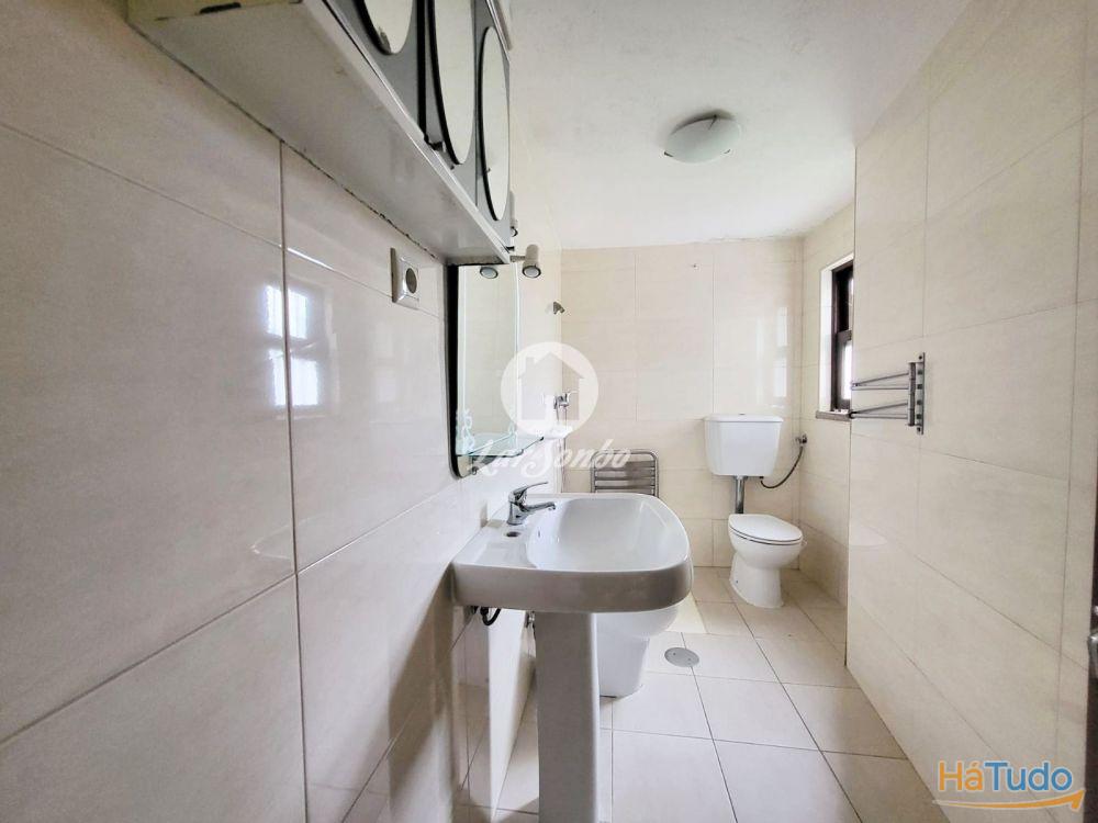 2 Moradias independentes T3 e T2 c/1000m2 em Rates, Póvoa de Varzim 2 Moradias independentes T3 e T2 c/1000m2 em Rates, Póvoa de Varzim