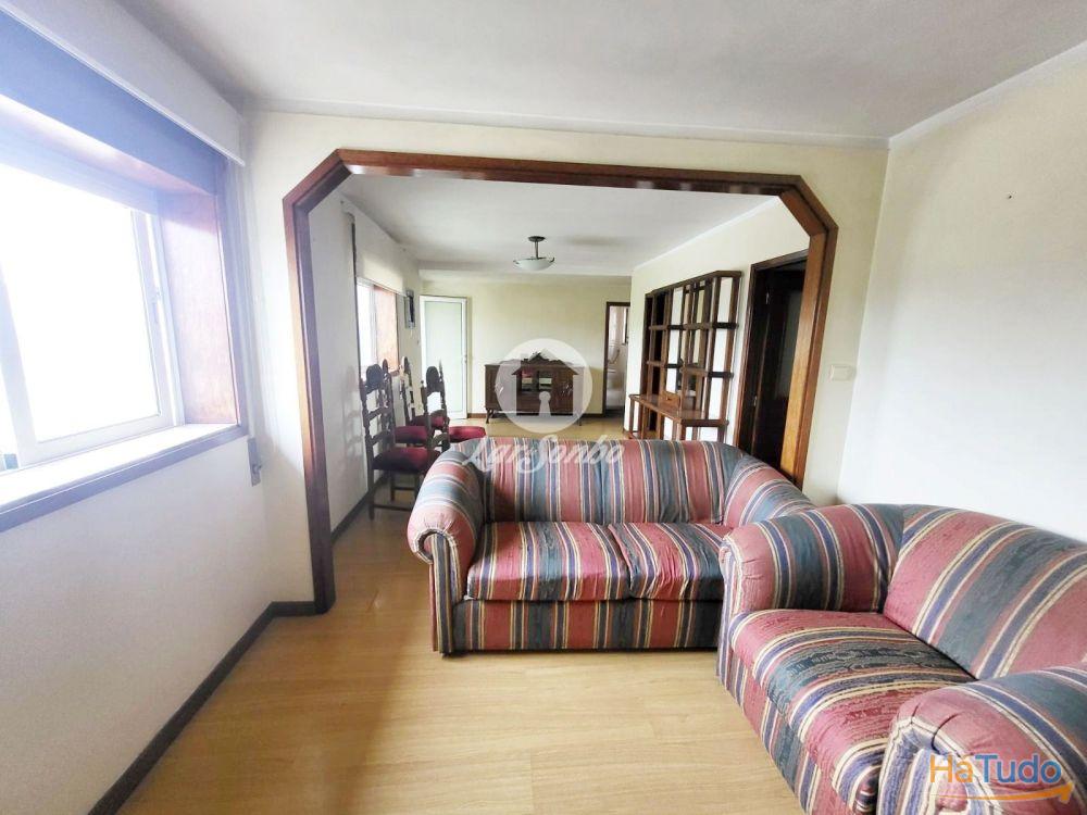 2 Moradias independentes T3 e T2 c/1000m2 em Rates, Póvoa de Varzim 2 Moradias independentes T3 e T2 c/1000m2 em Rates, Póvoa de Varzim