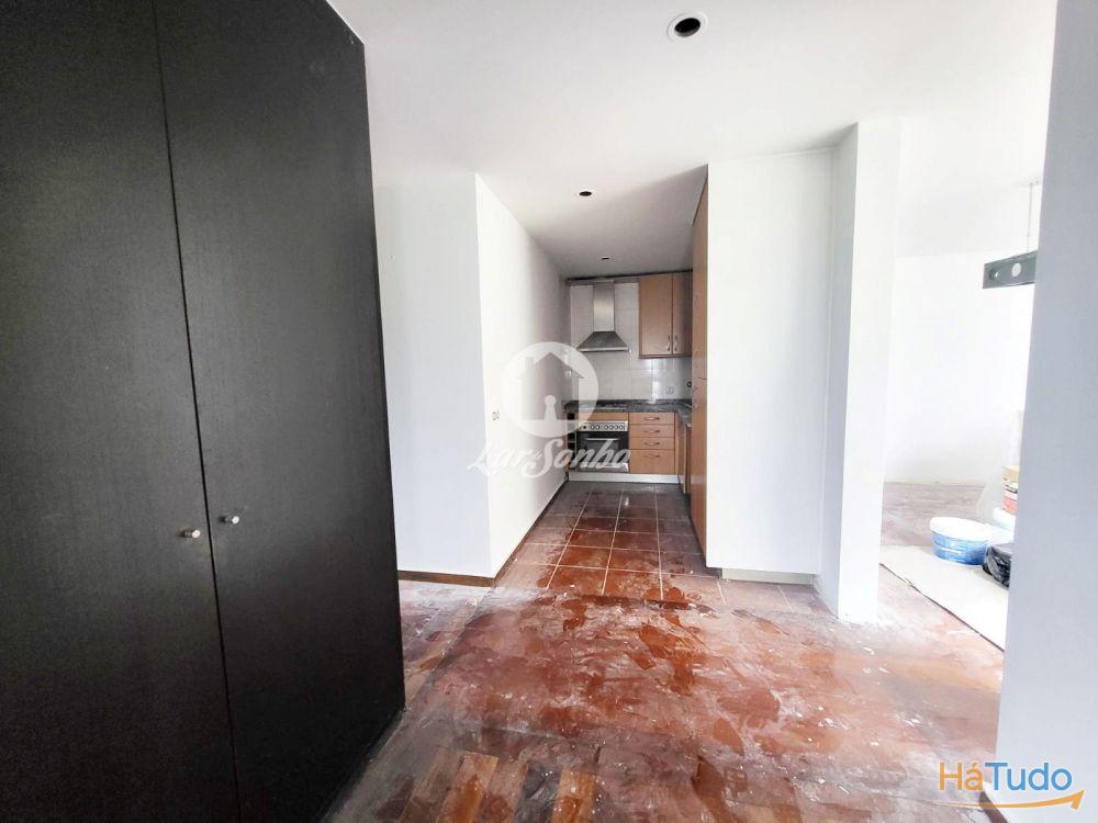 2 Moradias independentes T3 e T2 c/1000m2 em Rates, Póvoa de Varzim 2 Moradias independentes T3 e T2 c/1000m2 em Rates, Póvoa de Varzim