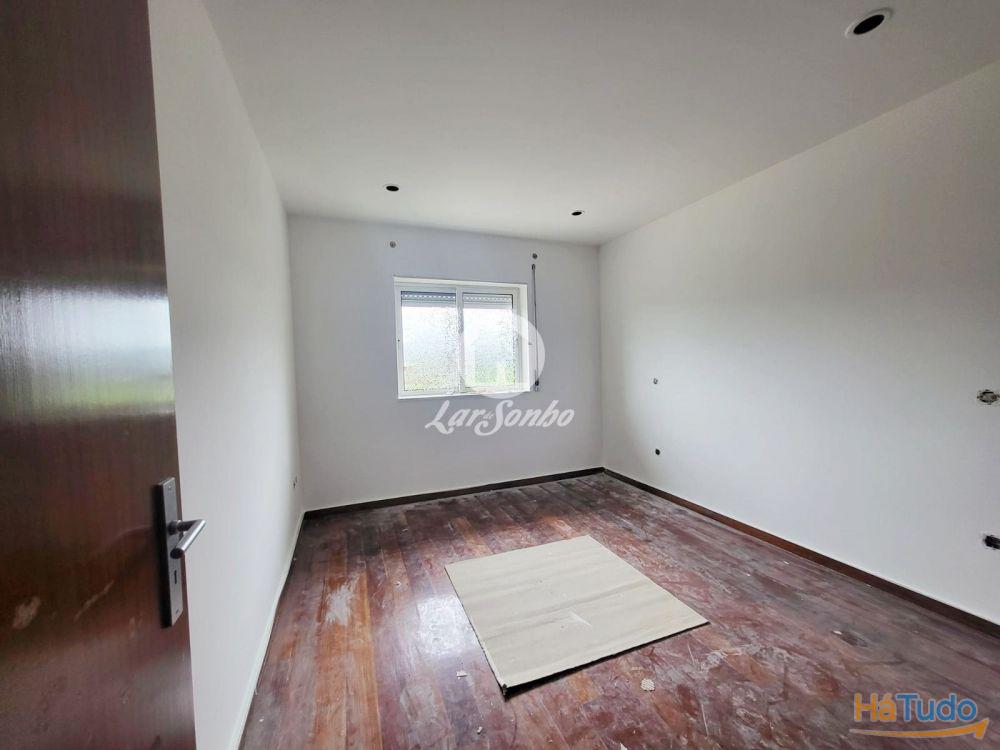 2 Moradias independentes T3 e T2 c/1000m2 em Rates, Póvoa de Varzim 2 Moradias independentes T3 e T2 c/1000m2 em Rates, Póvoa de Varzim