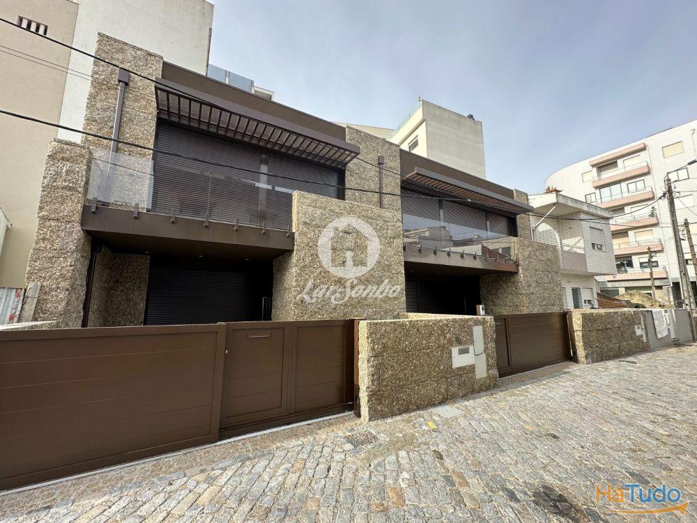 Moradia Moderna T2 a 200m da Praia de Aver-o-Mar! Moradia Moderna T2 a 200m da Praia de Aver-o-Mar!