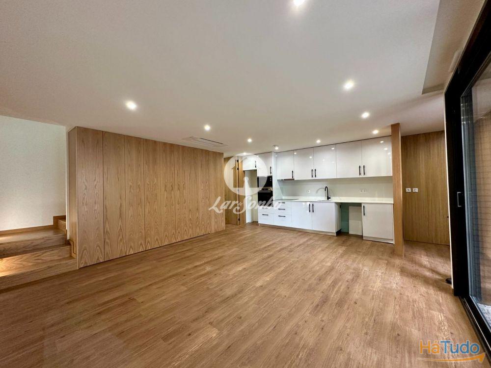 Moradia Moderna T2 a 200m da Praia de Aver-o-Mar! Moradia Moderna T2 a 200m da Praia de Aver-o-Mar!