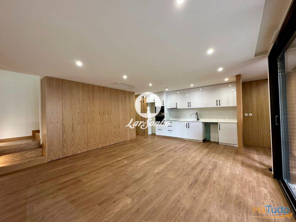 Moradia Moderna T2 a 200m da Praia de Aver-o-Mar! Moradia Moderna T2 a 200m da Praia de Aver-o-Mar!