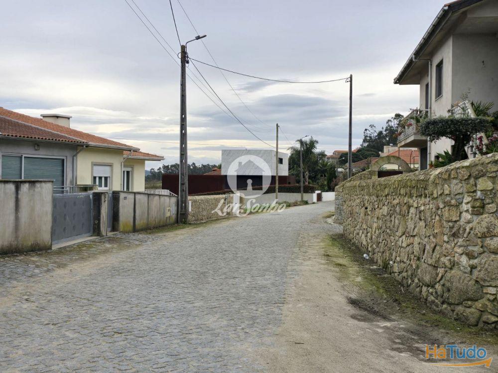 Terreno Agrícola Terroso | 2.722m² Terreno Agrícola Terroso | 2.722m²