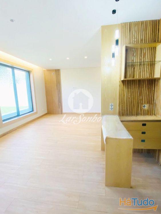 Moradia T3 com jardim na Maia Moradia T3 com jardim na Maia