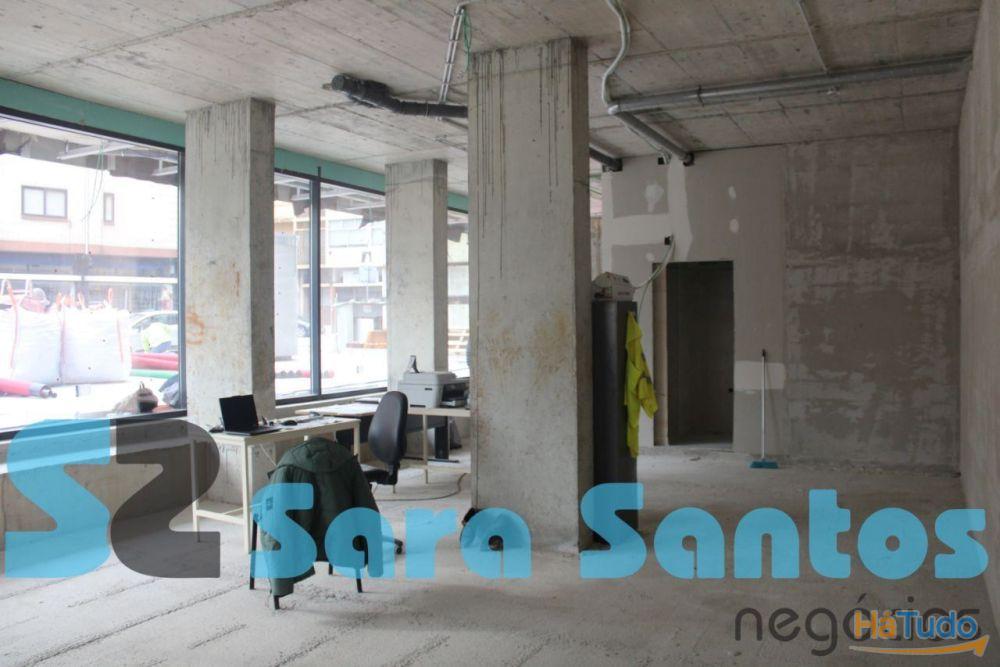 Loja Nova C/ 74m2 e Wc Privativo e Lugar de Garagem centro Vila Nova Gaia Loja Nova C/ 74m2 e Wc Privativo e Lugar de Garagem centro Vila Nova Gaia