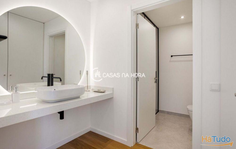 Apartamento T1+2 com jardim e piscina em Carvoeiro Apartamento T1+2 com jardim e piscina em Carvoeiro