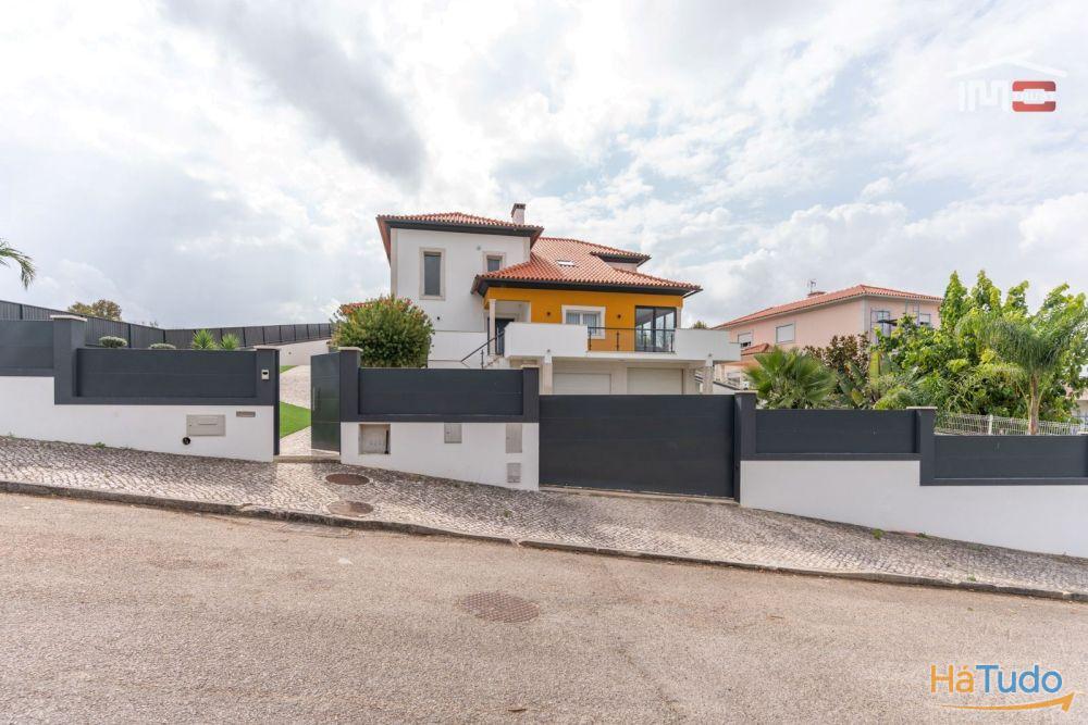 Moradia T5 em Tomar Moradia T5 em Tomar