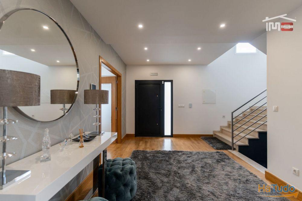 Moradia T5 em Tomar Moradia T5 em Tomar