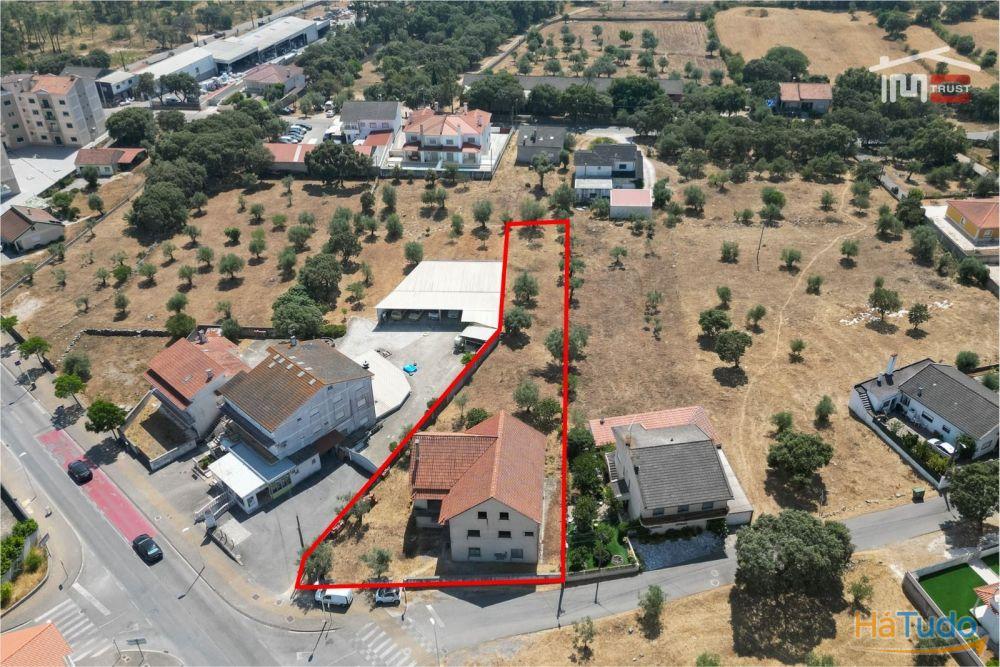 Prédio - Boa oportunidade de Investimento em Fátima Prédio - Boa oportunidade de Investimento em Fátima