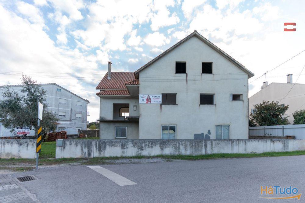 Prédio - Boa oportunidade de Investimento em Fátima Prédio - Boa oportunidade de Investimento em Fátima