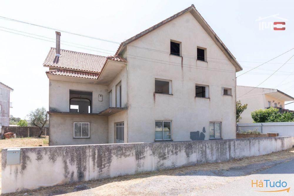 Prédio - Boa oportunidade de Investimento em Fátima Prédio - Boa oportunidade de Investimento em Fátima