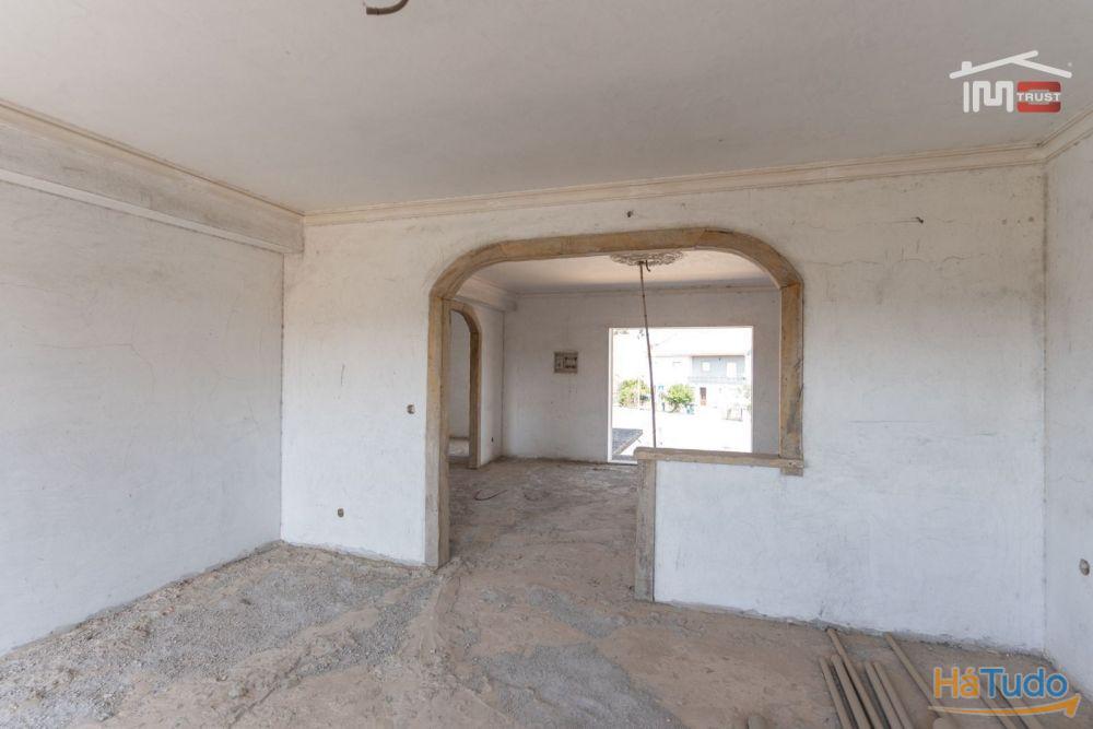 Prédio - Boa oportunidade de Investimento em Fátima Prédio - Boa oportunidade de Investimento em Fátima