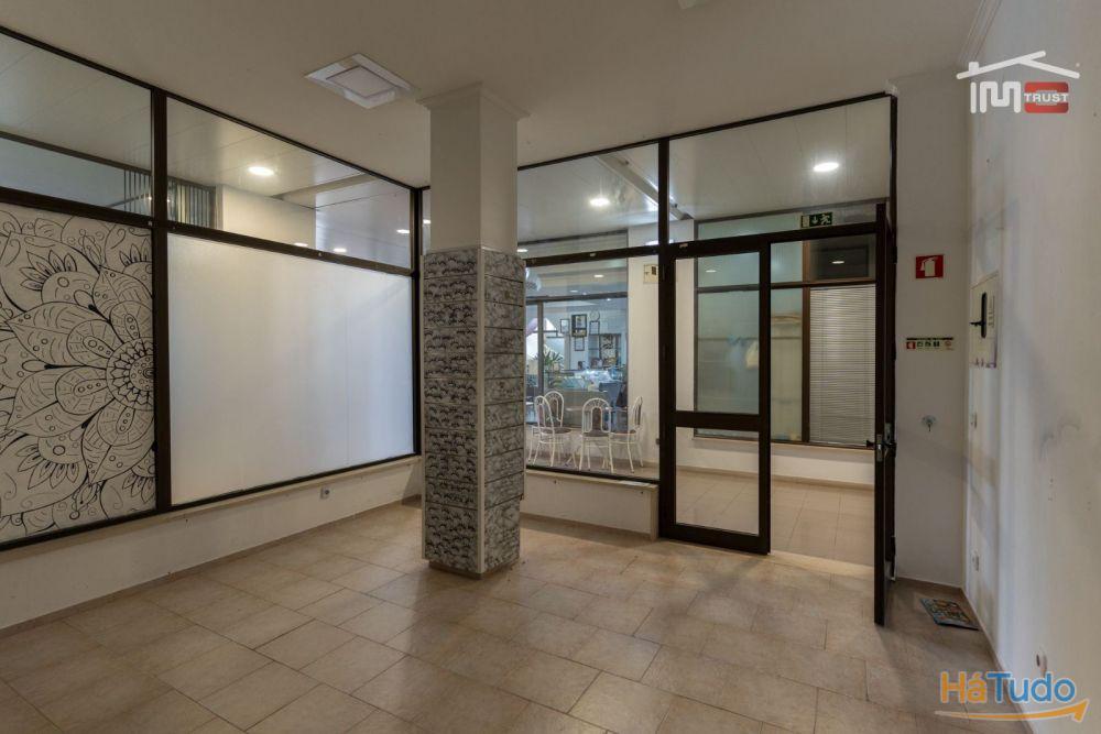 Loja em centro comercial, para venda, Ourém - Fatima Loja em centro comercial, para venda, Ourém - Fatima